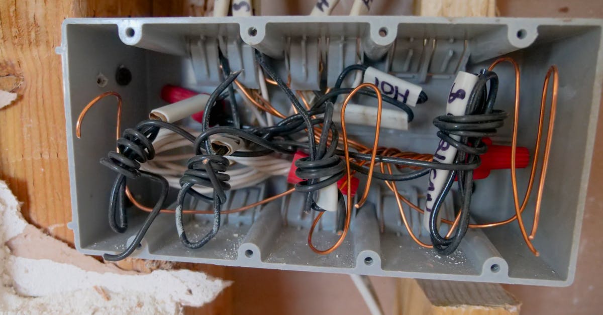 How to Choose the Right Circuit Breaker for Your Home
